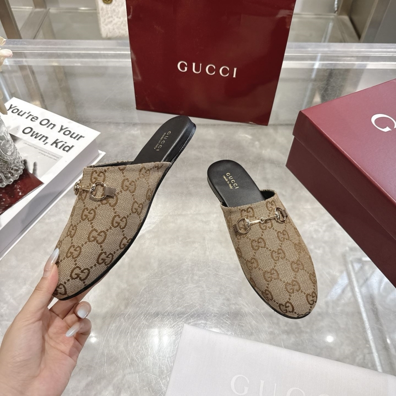 Gvc*1 slippers